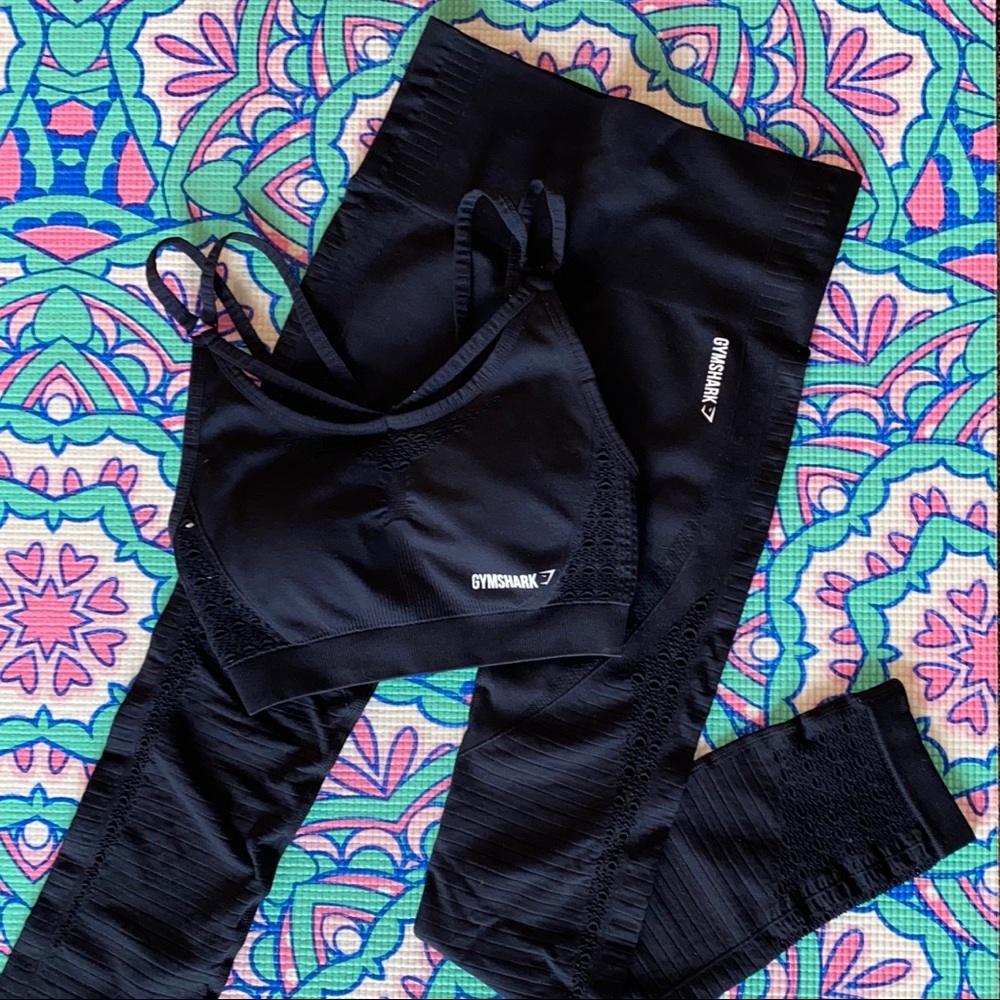 Gymshark Energy + Seamless Sports Bra (XS) - Picture 3 of 8